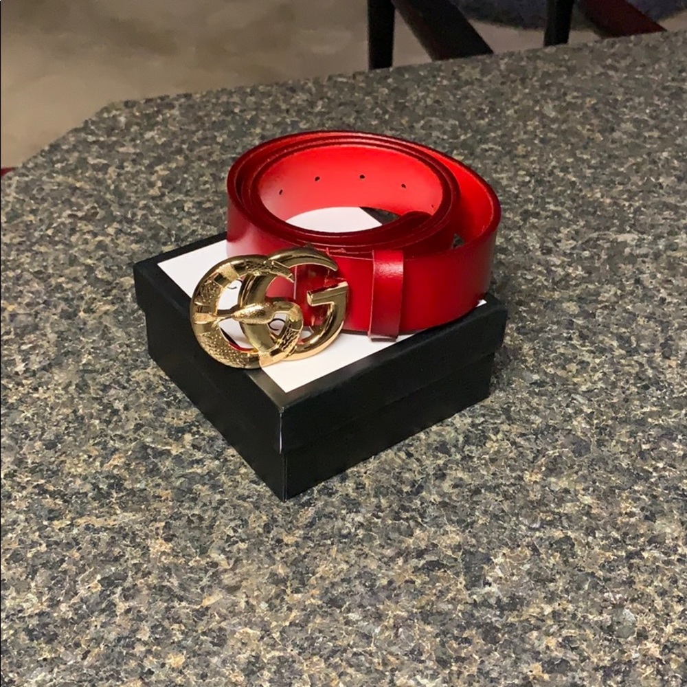 Gucci belt